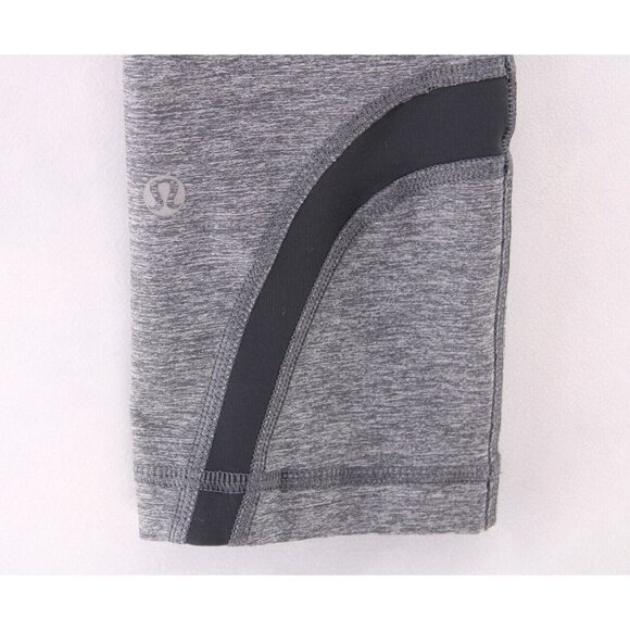 Lululemon Women's Run Inspire Crop Leggings Gray Black Low Rise Zip Pocket Sz 4 - Picture 5 of 9